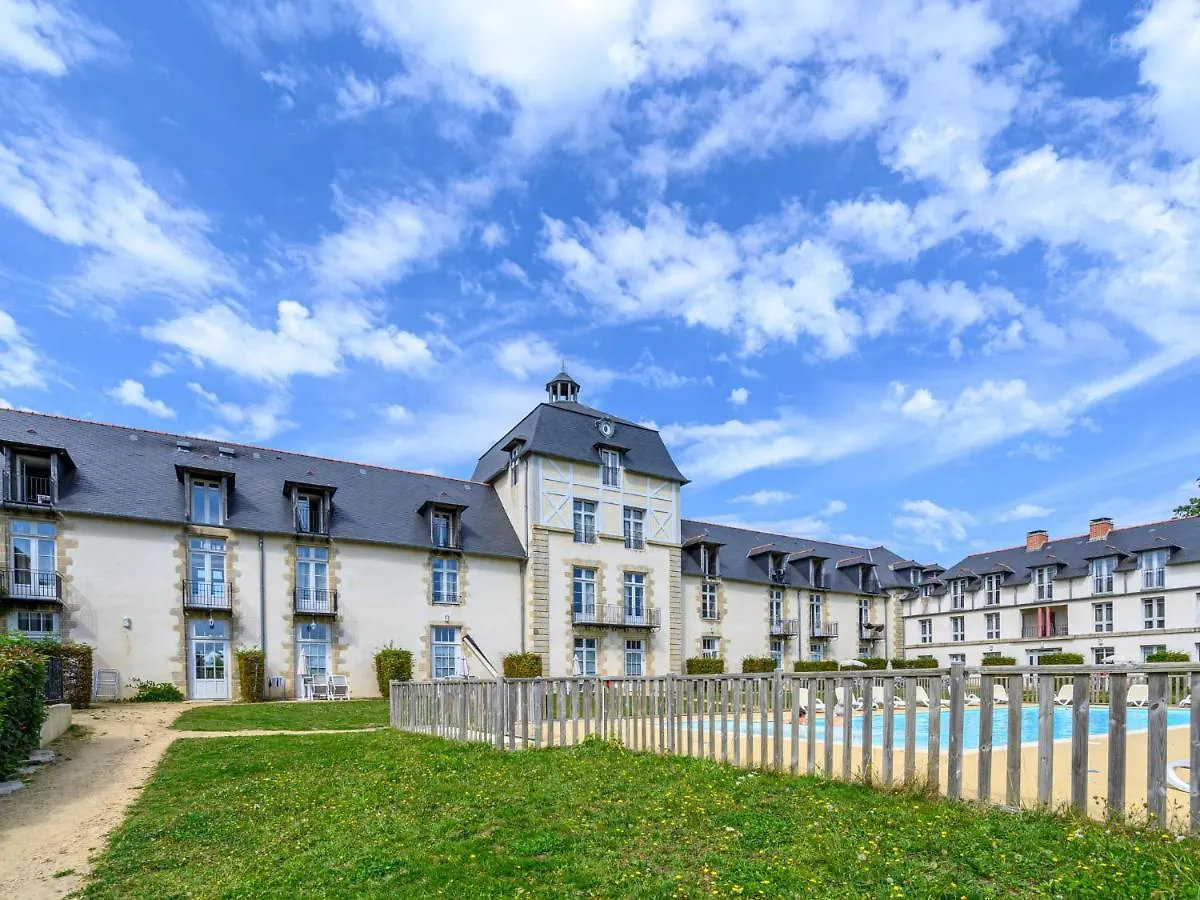 Apartment Chateau De Kergonano-9 By Interhome Baden França